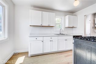 Single Family Residence, 708 Redondo ave, Manhattan Beach, CA 90266 - 8