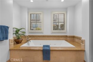 Single Family Residence, 114 Ardmore ave, Manhattan Beach, CA 90266 - 23