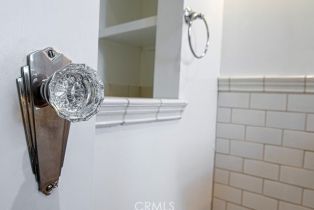 Residential Income, 3702 Arbolada Road, Los Feliz, CA 90027 - 42