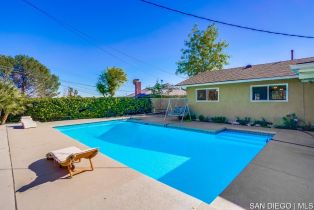 Single Family Residence, 11934 Salem dr, Granada Hills, CA 91344 - 38
