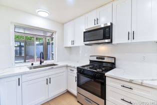 Single Family Residence, 29751 Calle Palmas, Temecula, CA 92591 - 12