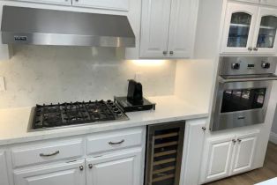 , 170 H ave, Coronado, CA 92118 - 4