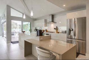 , 5551 Candlelight dr, La Jolla, CA 92037 - 14