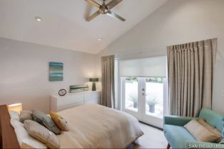 , 5551 Candlelight dr, La Jolla, CA 92037 - 19