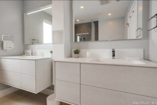 , 5551 Candlelight dr, La Jolla, CA 92037 - 25