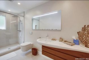 , 5551 Candlelight dr, La Jolla, CA 92037 - 30