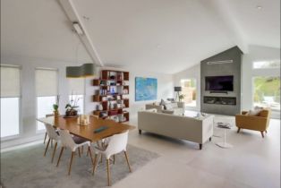 , 5551 Candlelight dr, La Jolla, CA 92037 - 8