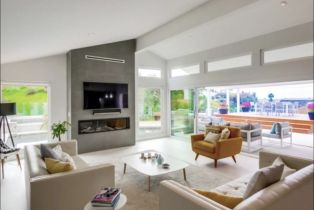 , 5551 Candlelight dr, La Jolla, CA 92037 - 9