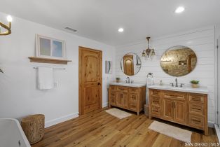 , 6026 La Granada, Rancho Santa Fe, CA 92067 - 5