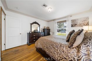 Single Family Residence, 4842 Fulton ave, Sherman Oaks, CA 91423 - 28