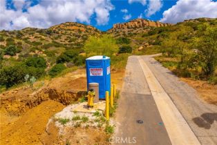 , 200 AMIGO rd, Chatsworth, CA 91311 - 15