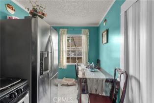 Residential Income, 833 Pepper way, Glendale, CA 91205 - 8