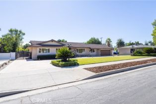 Single Family Residence, 17410 Lahey st, Granada Hills, CA 91344 - 2
