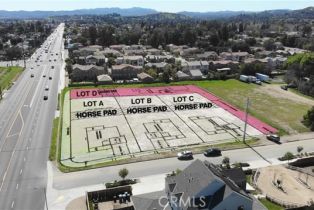 , 10801 Topanga Canyon blvd, Chatsworth, CA 91311 - 2