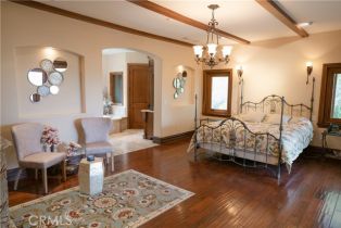 Single Family Residence, 3930 Royal Oak pl, Encino, CA 91436 - 47