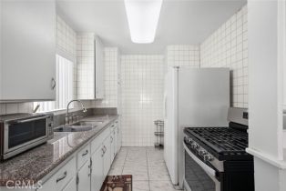 Apartment, 1717 Berendo st, Hollywood , CA 90027 - 9
