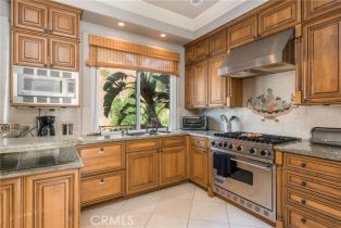 Single Family Residence, 302 Bell Canyon rd, Bell Canyon, CA 91307 - 4
