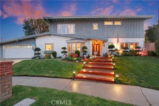 Single Family Residence, 23780 Clarendon st, Woodland Hills, CA 91367 - 17