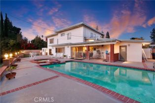 Single Family Residence, 23780 Clarendon st, Woodland Hills, CA 91367 - 23