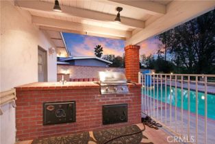 Single Family Residence, 23780 Clarendon st, Woodland Hills, CA 91367 - 25