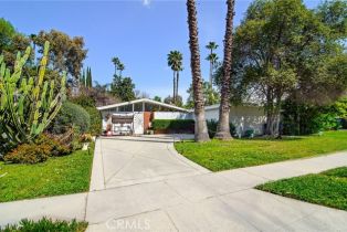 Single Family Residence, 19813 Gilmore ST, Woodland Hills, CA  Woodland Hills, CA 91367