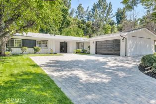 Single Family Residence, 5848 Valerie ave, Woodland Hills, CA 91367 - 3