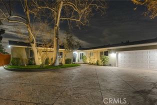 Single Family Residence, 23925 Crosson DR, Woodland Hills, CA  Woodland Hills, CA 91367