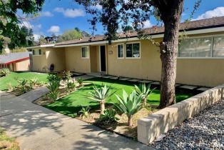 Single Family Residence, 20324 Oxnard ST, Woodland Hills, CA  Woodland Hills, CA 91367
