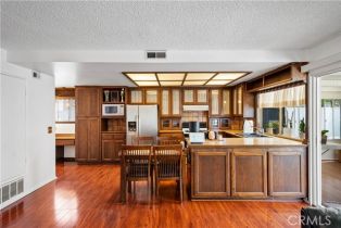 Single Family Residence, 284 Larcom st, Thousand Oaks, CA 91360 - 16