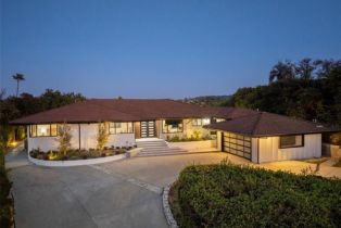 Single Family Residence, 5310 Bothwell rd, Tarzana, CA 91356 - 2