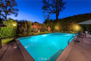 Single Family Residence, 13775 Valley Vista blvd, Sherman Oaks, CA 91423 - 33