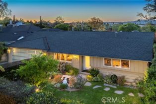 Single Family Residence, 13775 Valley Vista BLVD, Sherman Oaks, CA  Sherman Oaks, CA 91423
