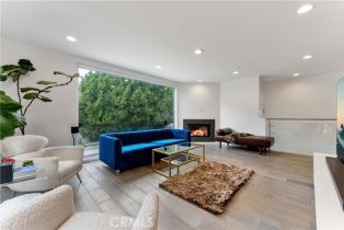 Single Family Residence, 3964 Beverly Glen blvd, Sherman Oaks, CA 91423 - 37