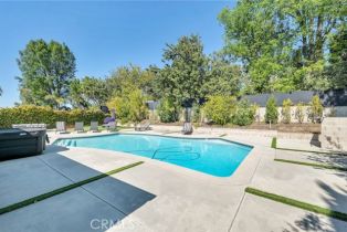 Single Family Residence, 5752 Wallis ln, Woodland Hills, CA 91367 - 26