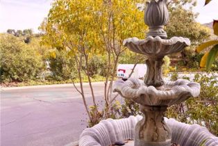 , 23777 Mulholland Hwy Spc 90, Calabasas, CA 91302 - 2