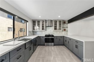 Townhouse, 18417 Collins st, Tarzana, CA 91356 - 20