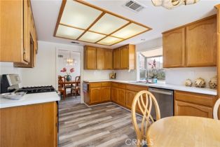 Condominium, 30112 Elizabeth ct, Agoura Hills, CA 91301 - 12