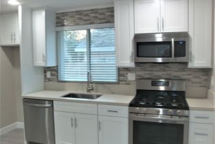 Single Family Residence, 21626 Bermuda st, Chatsworth, CA 91311 - 4