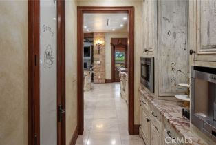 Single Family Residence, 3930 Royal Oak pl, Encino, CA 91436 - 29