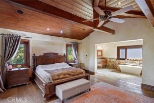 Single Family Residence, 3930 Royal Oak pl, Encino, CA 91436 - 33