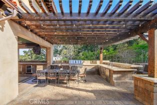 Single Family Residence, 3930 Royal Oak pl, Encino, CA 91436 - 41