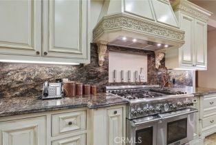 Single Family Residence, 3930 Royal Oak pl, Encino, CA 91436 - 65