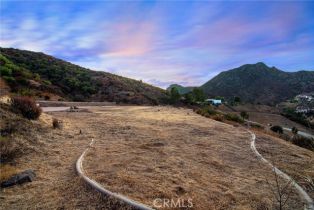 , 31700 Lobo Canyon rd, Agoura Hills, CA 91301 - 7