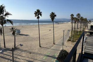 Single Family Residence, 3011 Ocean Front Walk, Venice, CA  Venice, CA 90291