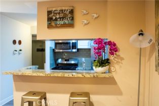 Condominium, 18645 Hatteras st, Tarzana, CA 91356 - 3