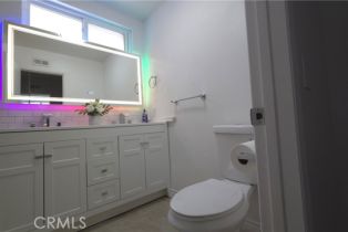 Single Family Residence, 22127 Halsted st, Chatsworth, CA 91311 - 4