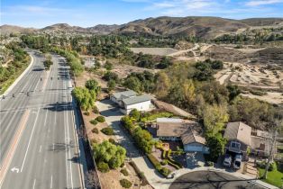 Single Family Residence, 2515 Northpark st, Thousand Oaks, CA 91362 - 57