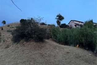 , 4314 Canoga dr, Woodland Hills, CA 91364 - 5