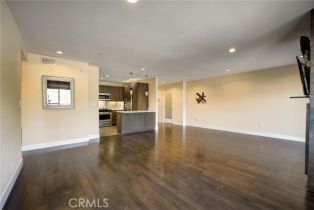 Condominium, 11023 Fruitland dr, Studio City, CA 91604 - 2