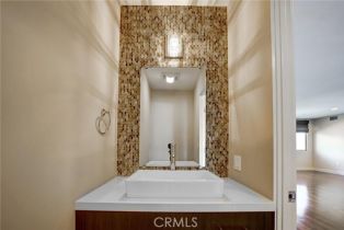 Condominium, 11023 Fruitland dr, Studio City, CA 91604 - 8